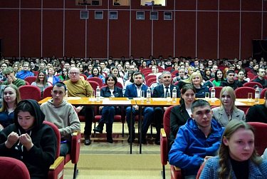 Весна, молодежь и Молодежный перрон-2023